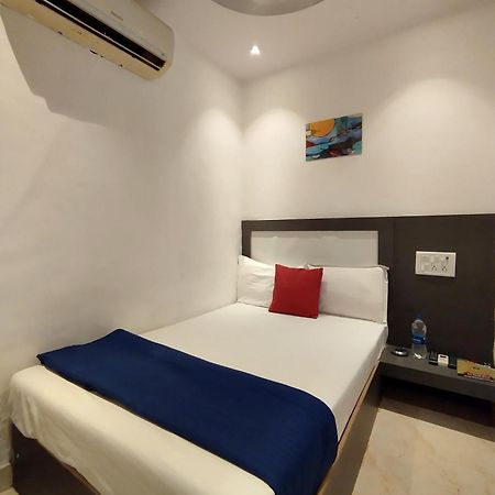 Hotel Aspen 孟买 外观 照片