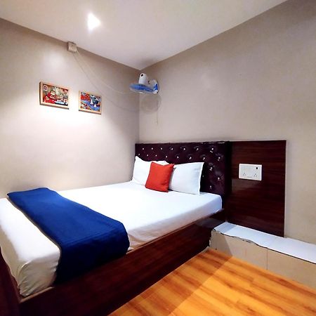 Hotel Aspen 孟买 外观 照片