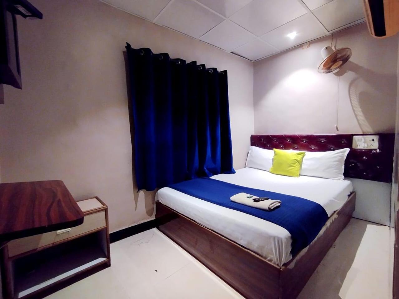 Hotel Aspen 孟买 外观 照片
